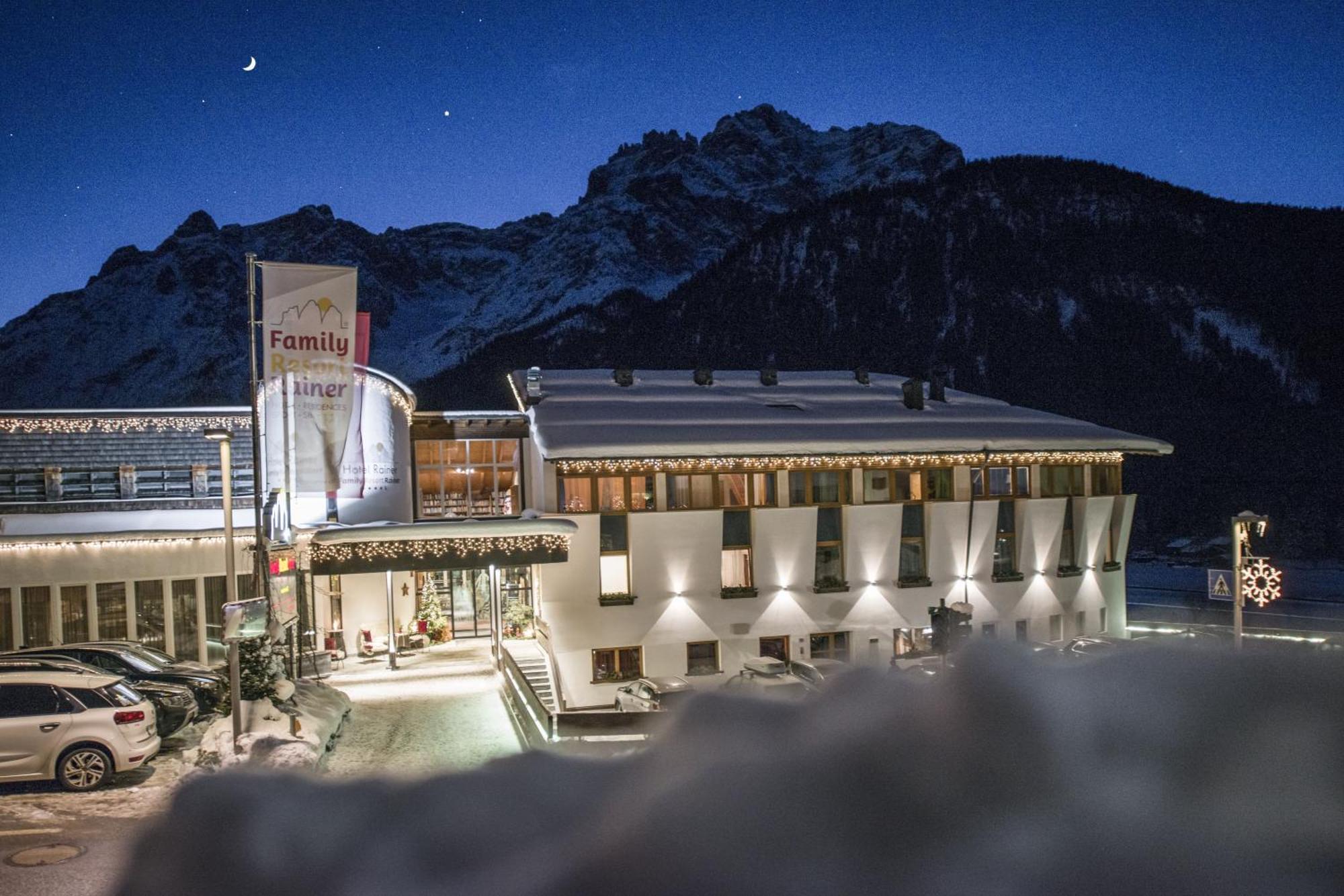 Family Resort Rainer Sexten Exterior photo